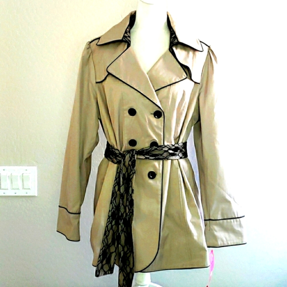 NWT Betsey Johnson Coat